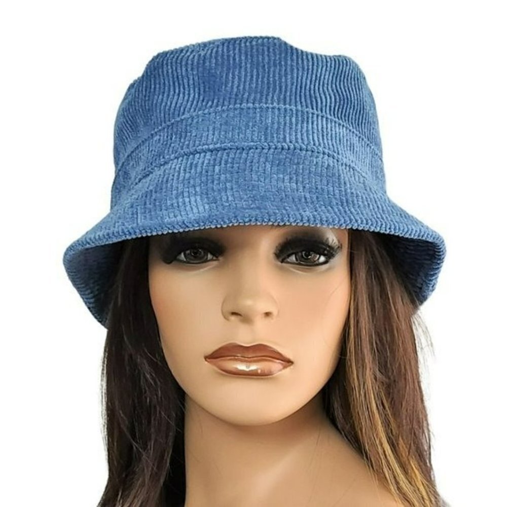 NWT ASOS Soft Chunky Corduroy Textured Bucket Hat